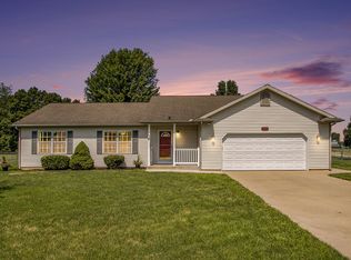 32812 Bordeaux Ave, Paw Paw, MI 49079