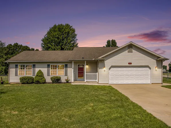 32812 Bordeaux Ave, Paw Paw, MI 49079