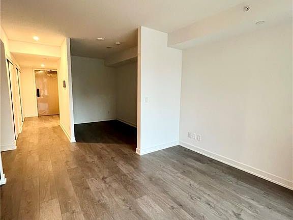5th image of 370 Martha St #212