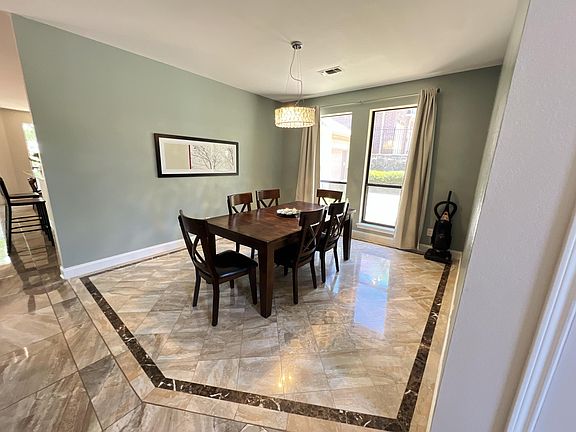 5th image of 2703 Wooded Trail Ct