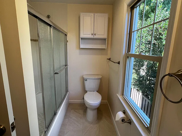 8 S Smith St #2 — Photo 20