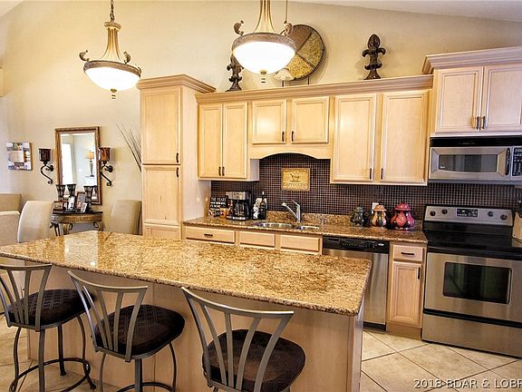 2nd image of 87 Bay Hill Cir #87
