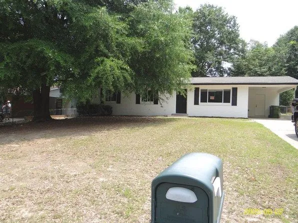 1520 Barcelona Dr, Columbus, GA 31907