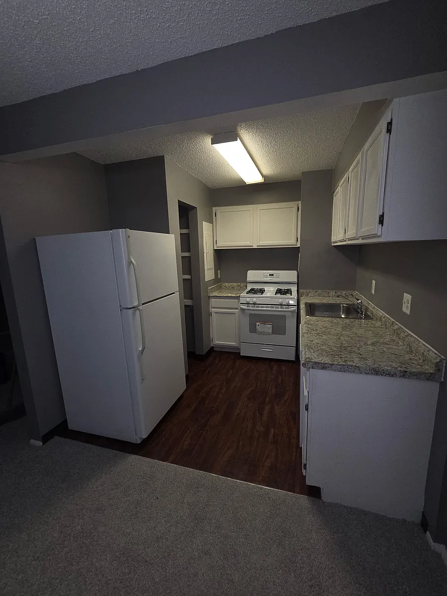 Building Photo - 1828 Metzerott Rd #407