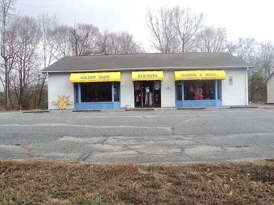 2nd image of 2990 Hickory Blvd
