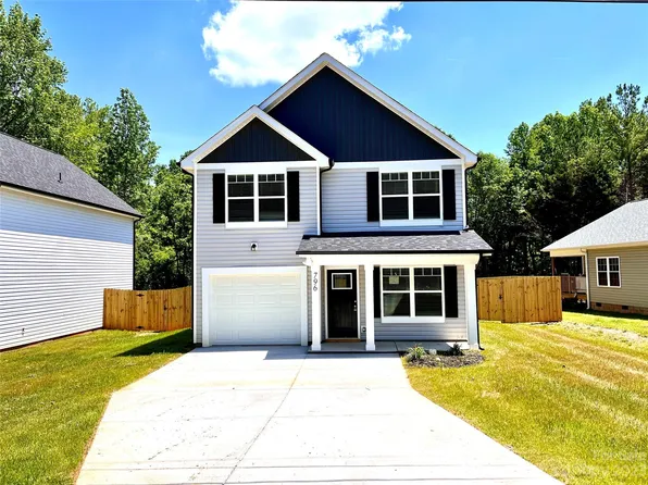 796 Log Cabin Dr, Gastonia, NC 28054