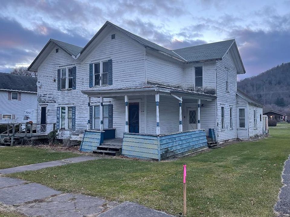 1st image of 212 N Water St #214