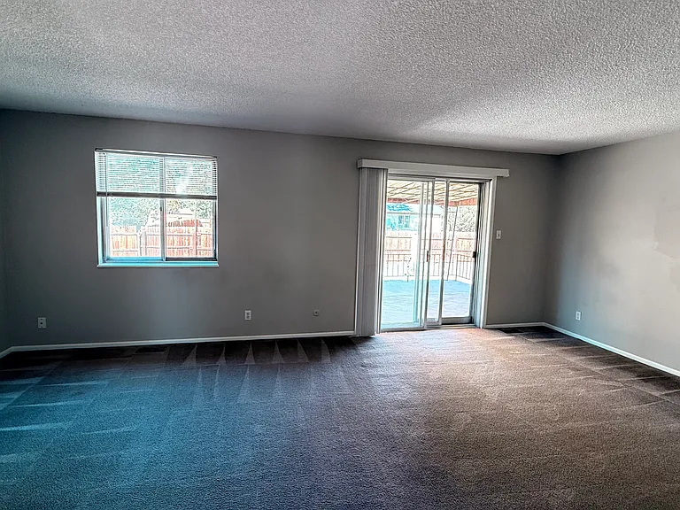 4974 Ursula St — Photo 4