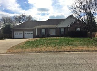 1026 Haggard Dr, Clarksville, TN 37043
