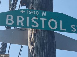 1944 W Bristol St, Philadelphia, PA 19140