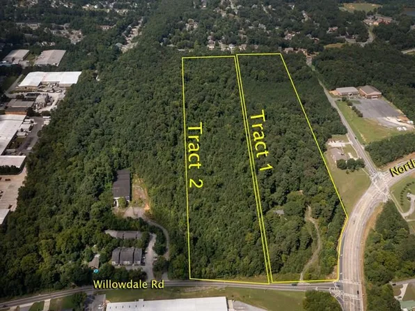 1006 Willowdale Rd NW, Dalton, GA 30720