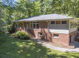 1506 Cahaba River Est, Hoover, AL 35244