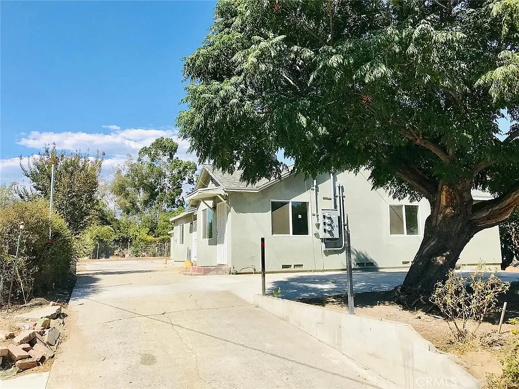 1 bed, 445 sqft, $1,750 — Photo 1