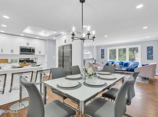 9 E Shadow Lawn Dr, Neptune, NJ 07753