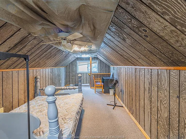 526 Josephine Ave — Photo 14