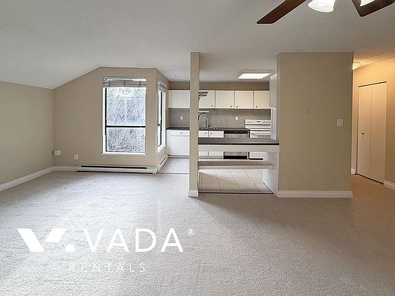 4th image of 9134 Capella Dr #303