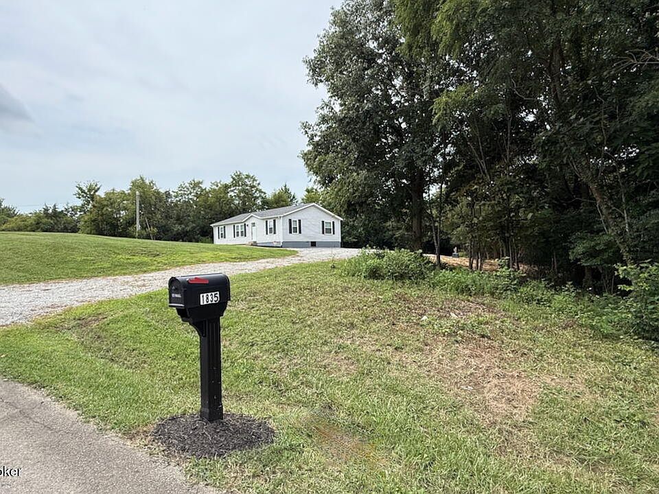 1st image of 1835 Wilkerson Rd