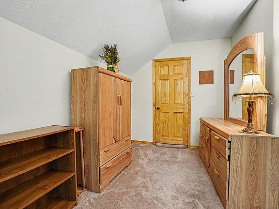 24th image of 126 48th St