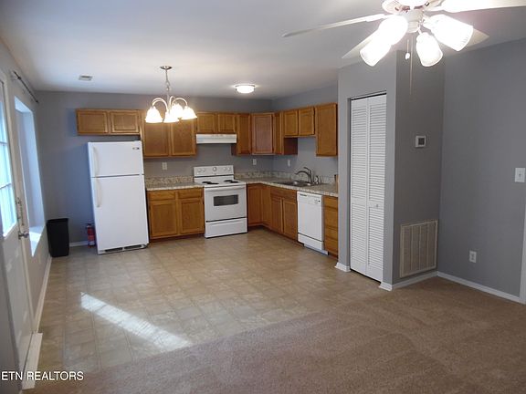 5th image of 504 Cupola Way
