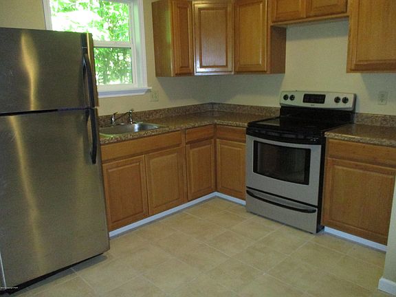4th image of 3351 Woodland Dr #D-88
