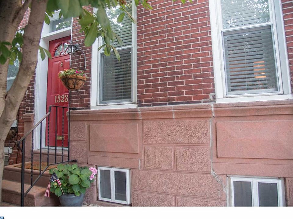 1st image of 1323 S Alder St