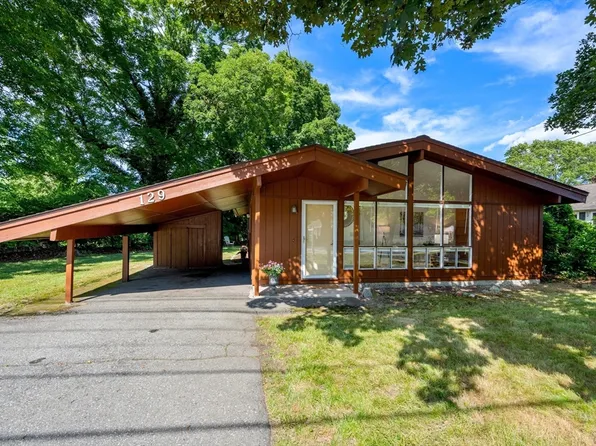 129 Milk St, Westborough, MA 01581