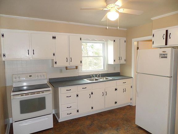 4th image of 4028 Michigan Ave NW