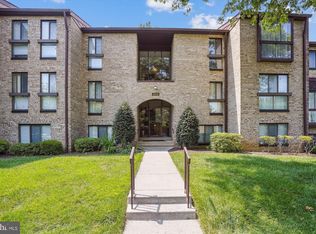 2068 Royal Fern Ct SUITE 11B, Reston, VA 20191