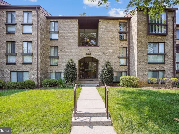 2068 Royal Fern Ct Suite 11B, Reston, VA 20191