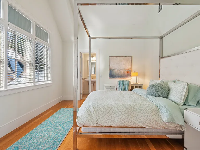 3581 Noyac Rd — Photo 16