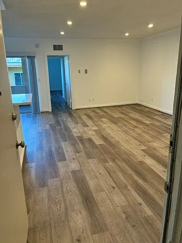 Floor plan 210