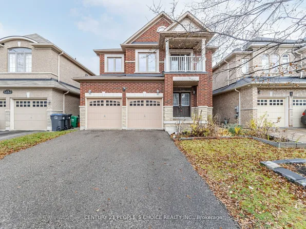 7 Toddville Rd, Brampton, ON L6P 3J2