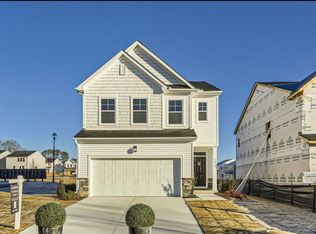 137 S Finley Landing Pkwy, Smithfield, NC 27577