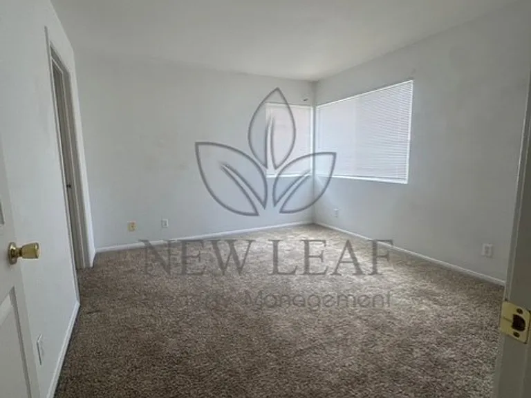 42140 Lyndie Ln #9 — Photo 6