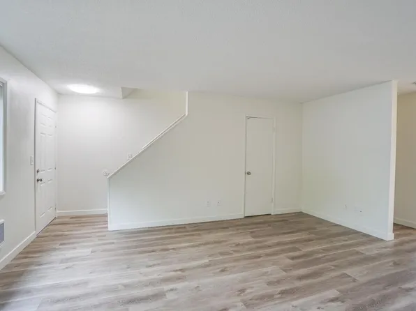 Franklin House Apartments