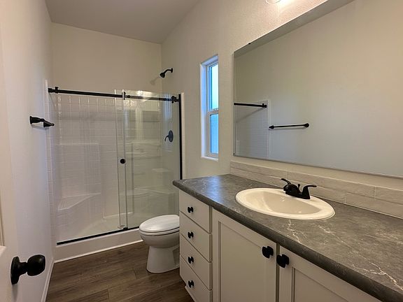 4th image of 1280 N Ironwood Dr #40