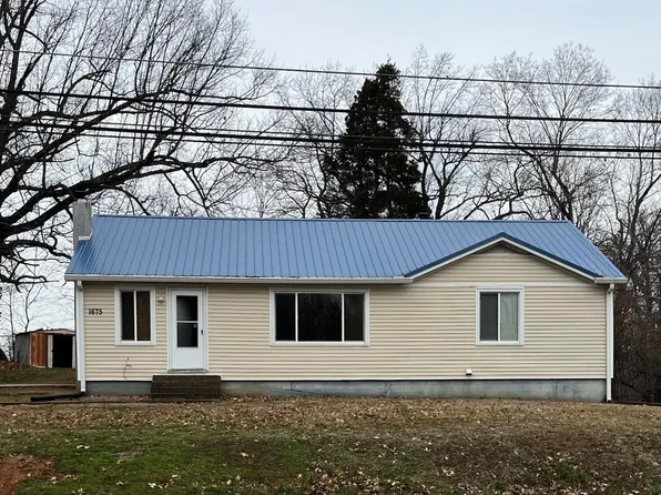 1675 W Vine St, Radcliff, KY 40160