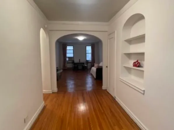 3250 Coney Island Avenue image 1 of 7