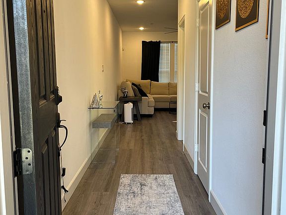 3rd image of 1364 Hill Country Pl