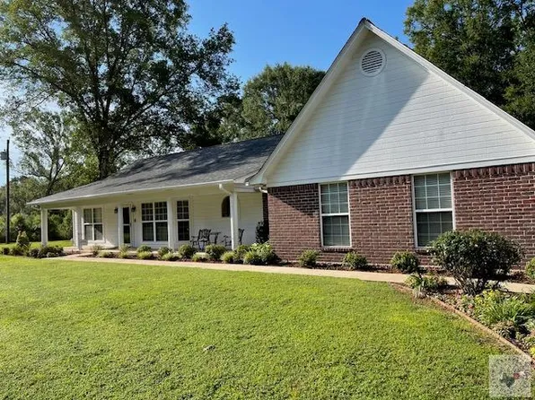 1870 County Road 2110, Hooks, TX 75561
