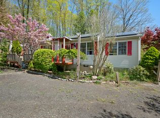 3088 Durham Rd, Guilford, CT 06437