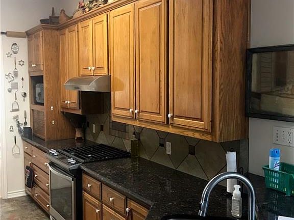 3rd image of 4817 Bello Vista Ct