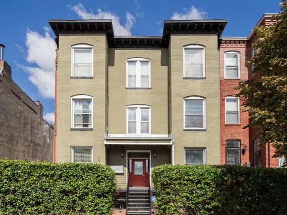 1st image of 207 R St NW APT 4