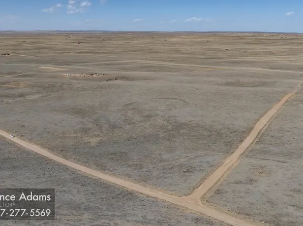 9800 Cowboy Way, Casper, WY 82601