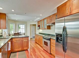 215 Roosevelt Ave, Sunnyvale, CA 94086