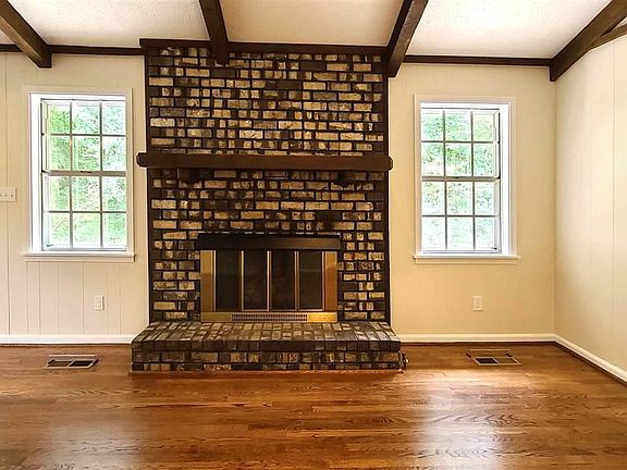 2nd image of 1320 Al Seier Ln