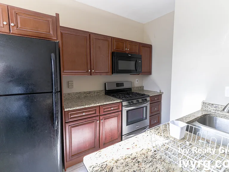47 Franklin St #2 — Photo 15