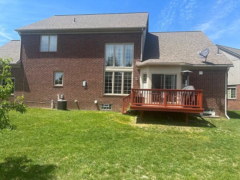 Summer Pl — Photo 56