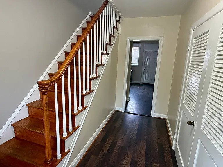 3610 Elmley Ave — Photo 2