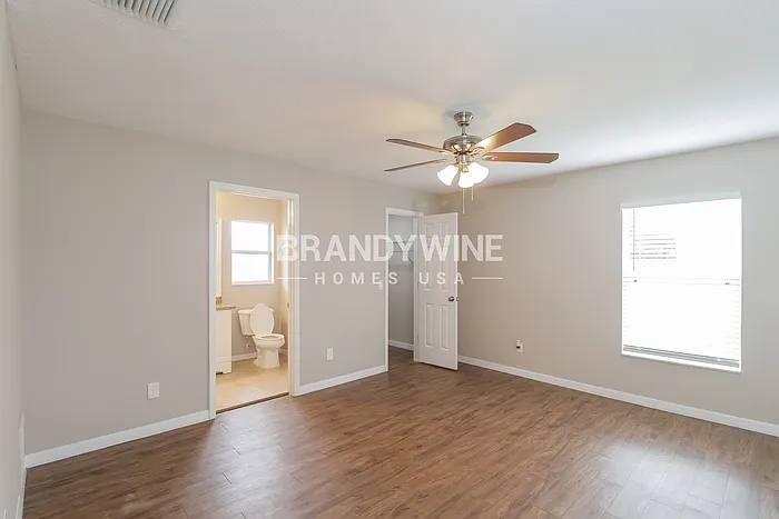 6272 Layton Ave — Photo 10